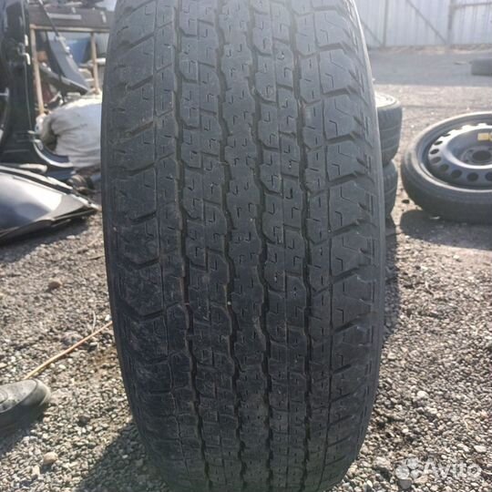 Bridgestone Dueler H/T 265/65 R17