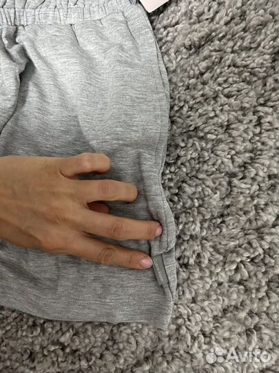 Шорты новые Calvin Klein