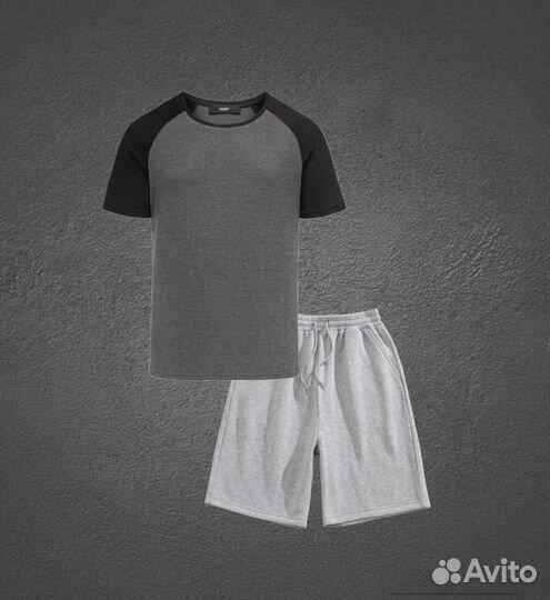 Спортивный костюм