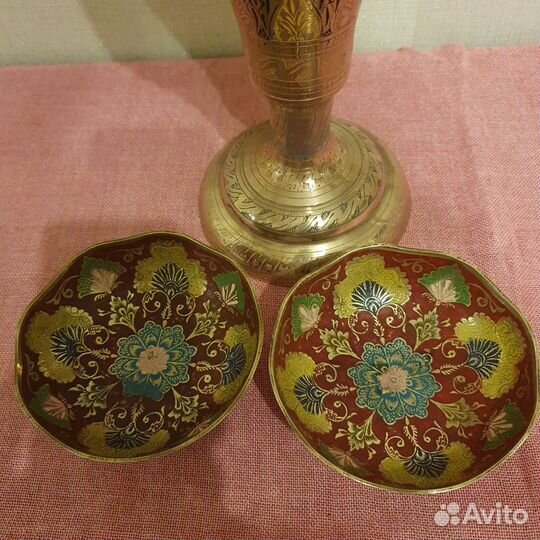 Ваза индийская латунь