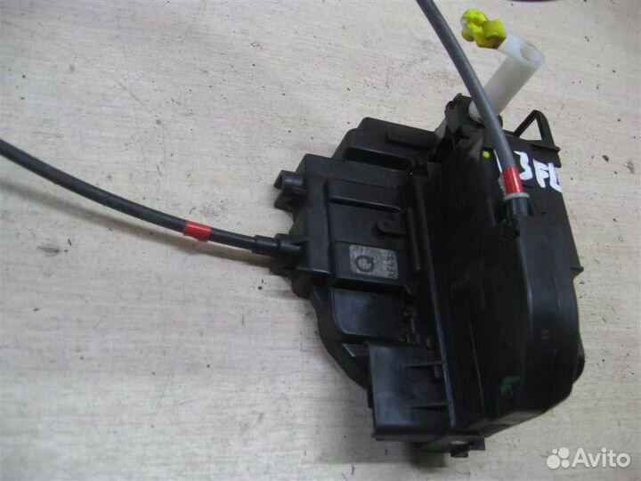 Замок двери передней левой Nissan Note (E11) 2012