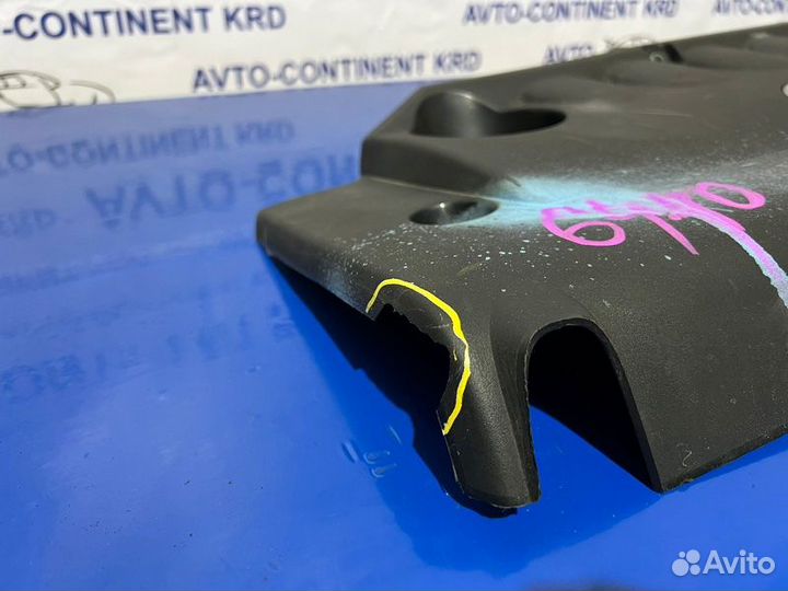 Пластиковая крышка двс Nissan Presage TU31 QR25