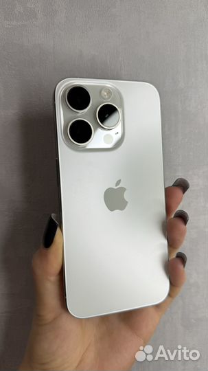 iPhone 15 Pro, 256 ГБ