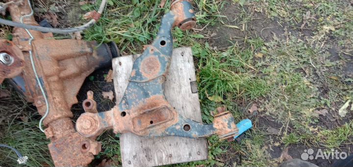 Рычаг передний нижний правый Land Cruiser Prado120