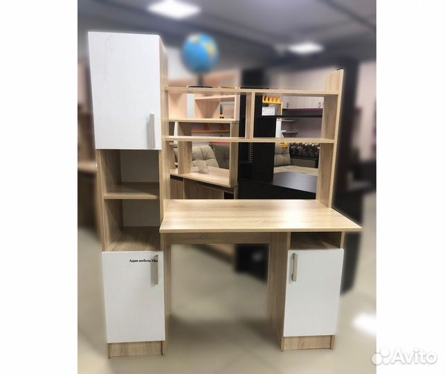 Стол письменный