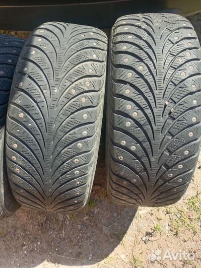 Goodyear Ice Navi Zea 205/55 R16