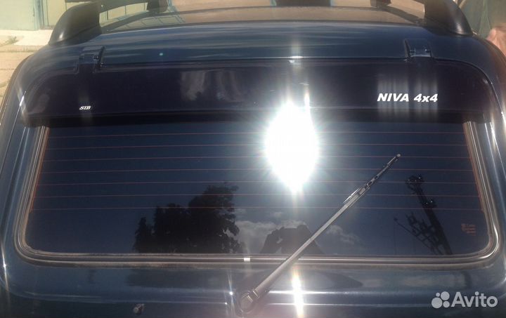 Дефлектор заднего стекла Нива 21213, 21214, 2131