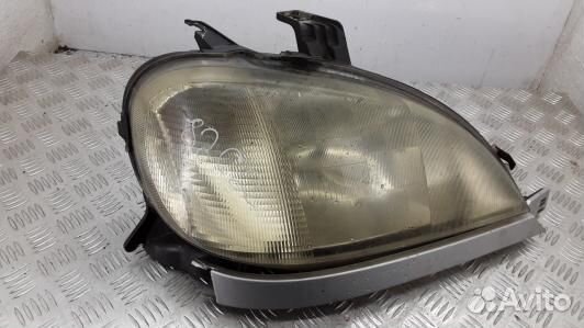 Фара правая mercedes benz M-class W163 (82C02MU01)