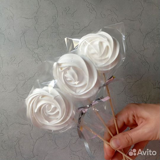 Пряники и безе для торта (топперы)