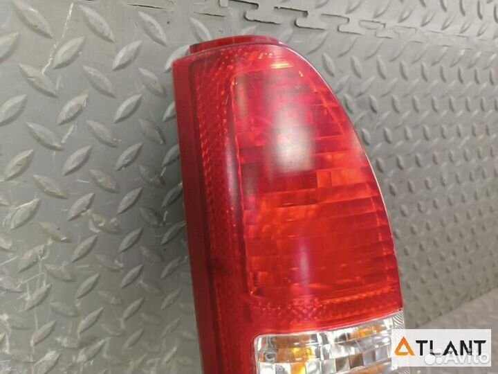 Стоп-сигнал задний левый daihatsu atrai