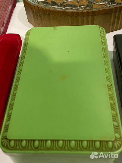 Коробочки разные