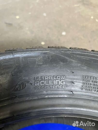 Nokian Tyres Hakkapeliitta R2 225/50 R17 94R