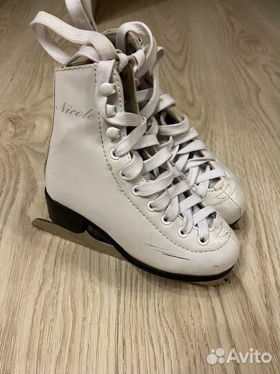 Коньки фигурные 28