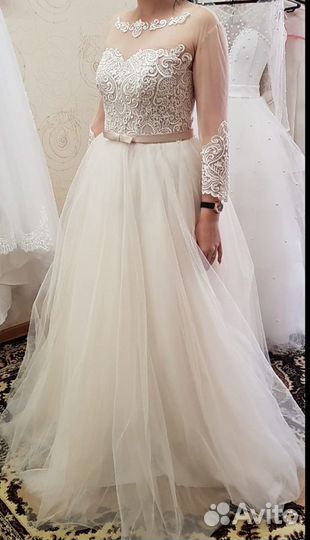 Свадебное платье