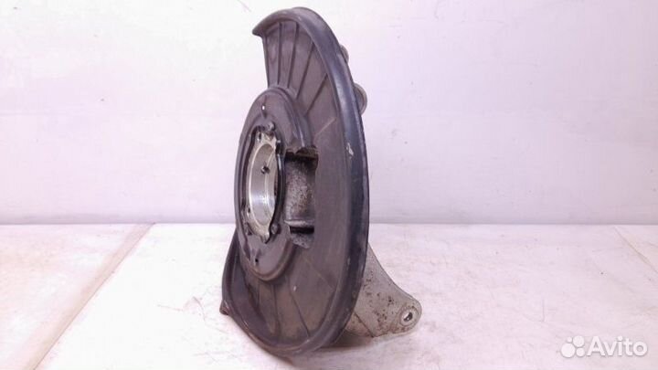 Кулак поворотный задний левый Volkswagen Touareg