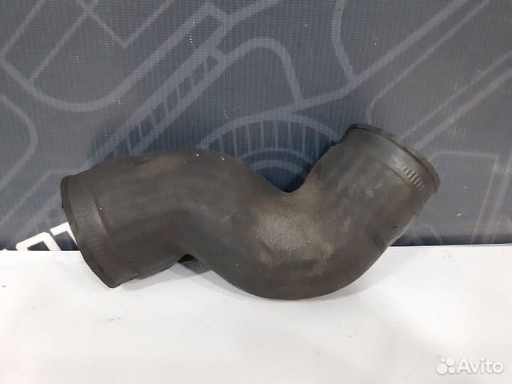 Патрубок интеркулера Audi Allroad C5 BES 2003