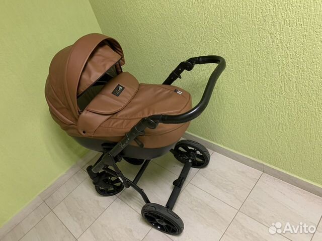 Коляска roan bass soft le