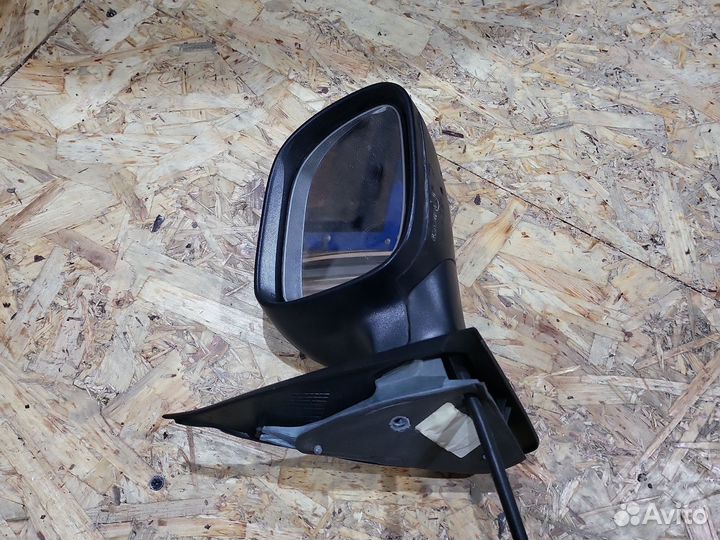 Зеркало от skoda fabia