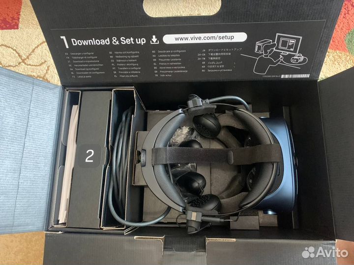 HTC vive cosmos