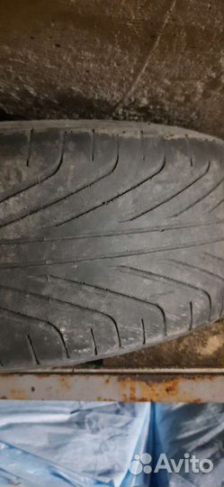 Triangle TR686 4/50 R17 98