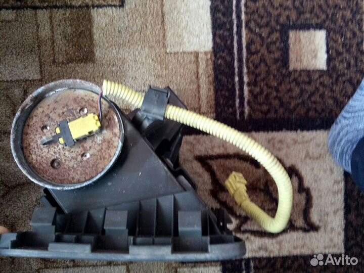 Подушка Toyota Mark ll