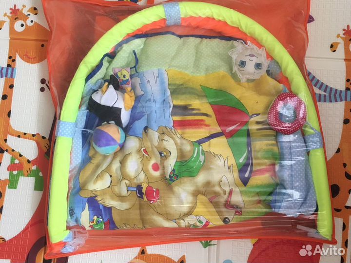 Развивающий коврик