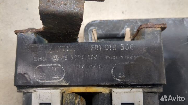 Реле вентилятора Seat Alhambra, 2001