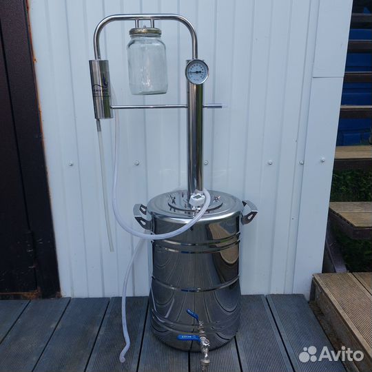 Дистиллятор,самогонный апарат