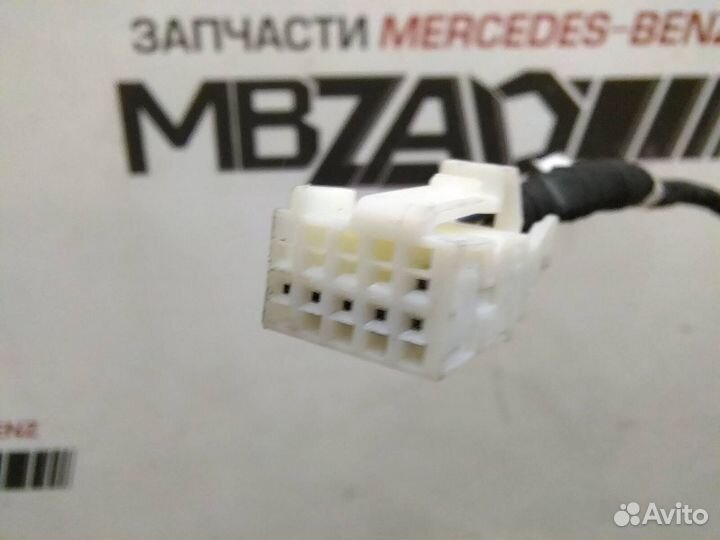 Проводка заднего бампера Mercedes W204