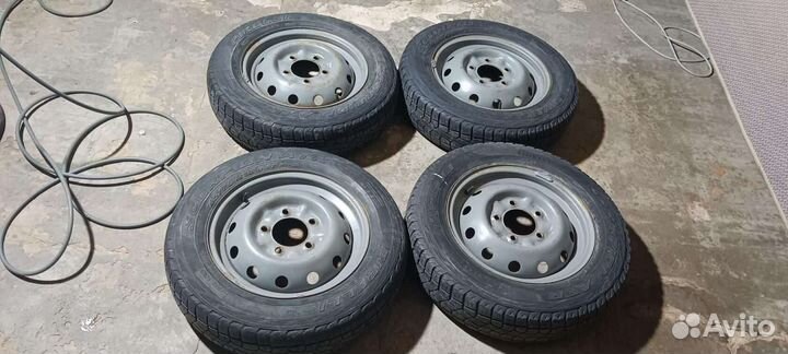 Колеса диски на Ниву R16