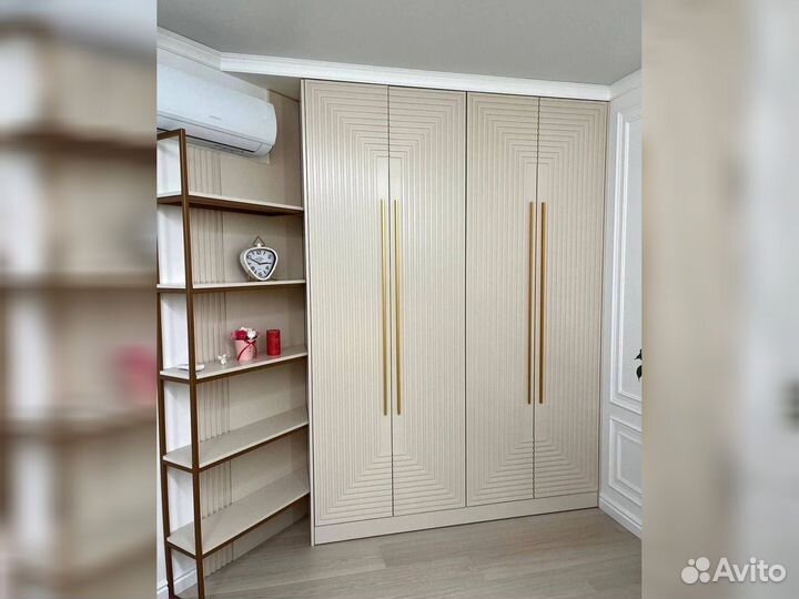 Шкаф распашной на заказ