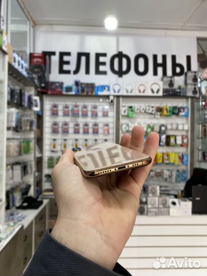 iPhone Xs, 64 ГБ