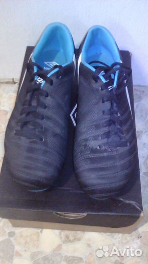 Бутсы umbro Extremis FG-J. Размер 36,5. 13 шипов