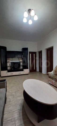 Дом 283 м² на участке 4,7 сот.