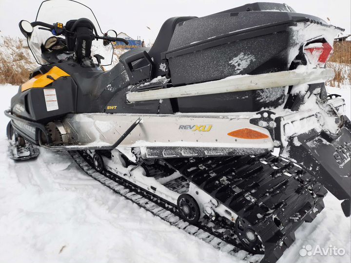 Продам снегоход