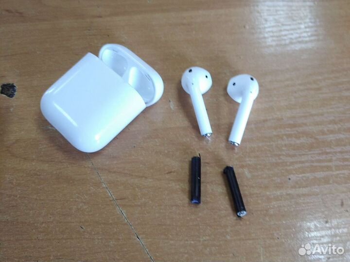 Airpods 1 с новыми акб