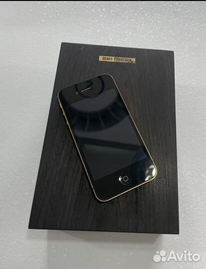 iPhone 4S, 64 ГБ