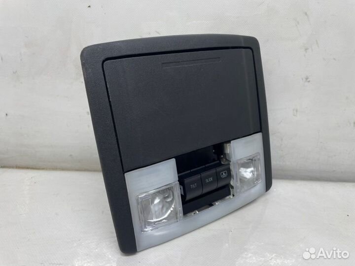 Плафон освещения салона Ford Explorer 5 3.5 2012