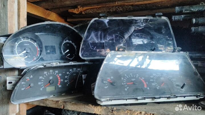 Шиток приборов priora