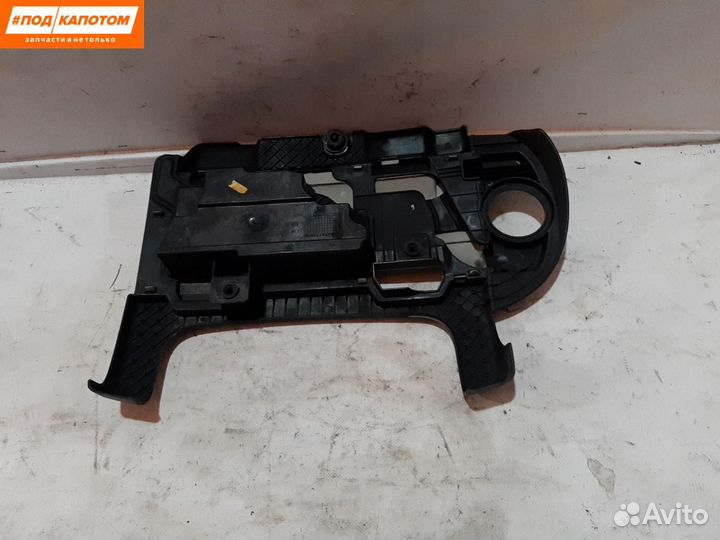 Декоративная крышка двигателя Volkswagen Golf