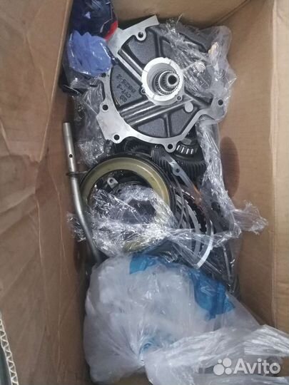 Вариатор Jf011e в разобранном состоянии