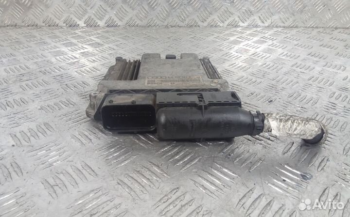 Блок управления двигателем Audi Q7