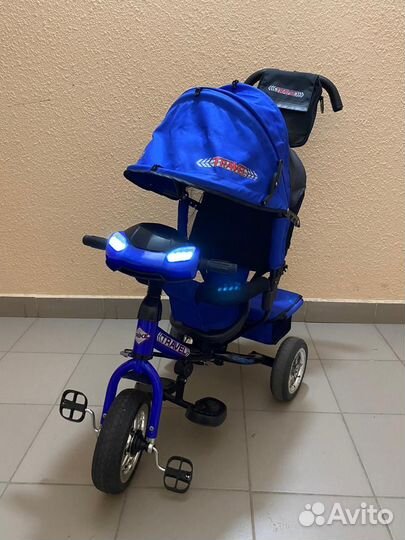 Детский трехколесный велосипед коляска