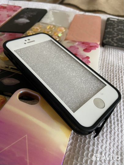 Чехлы на iPhone 5 5s se