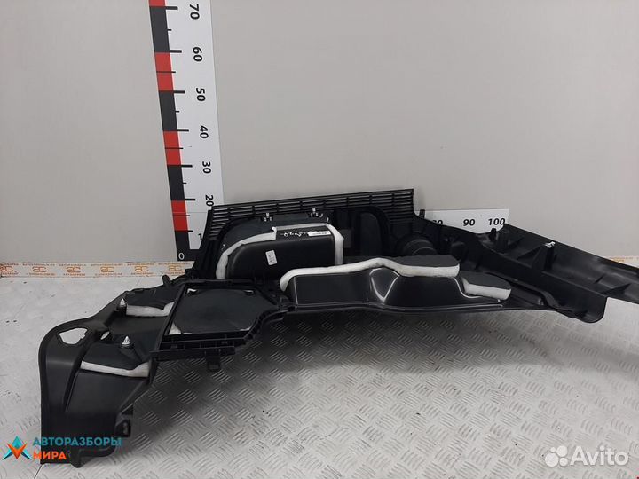 Обшивка багажника Land Rover Discovery 3 2007