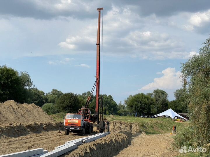 Жб свай, Забивка свай, Сваебой