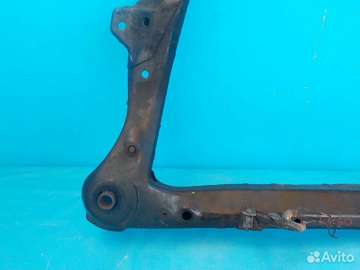 Подрамник двигателя toyota Camry V40 2006-2011