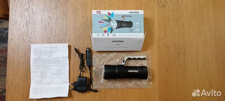 Ручной фонарь smartbuy SBF-30-H. 10Вт