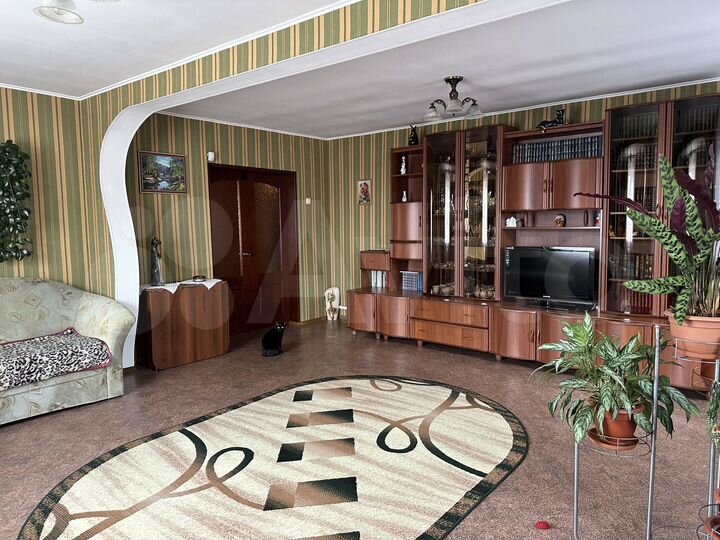 Дом 147,2 м² на участке 7 сот.