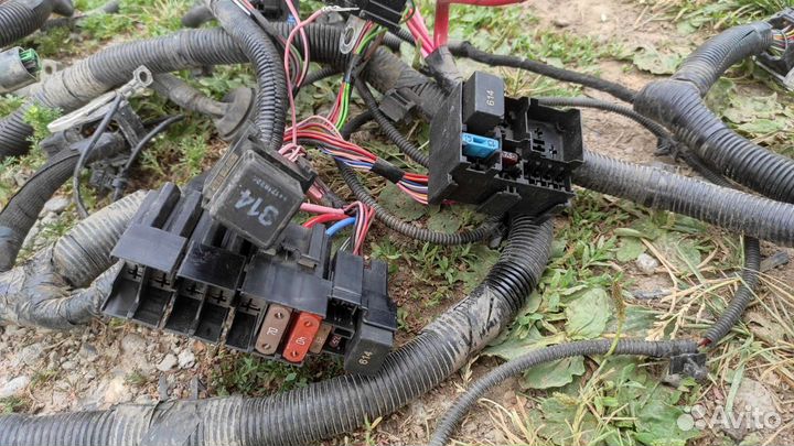 Проводка подкапотная vesta